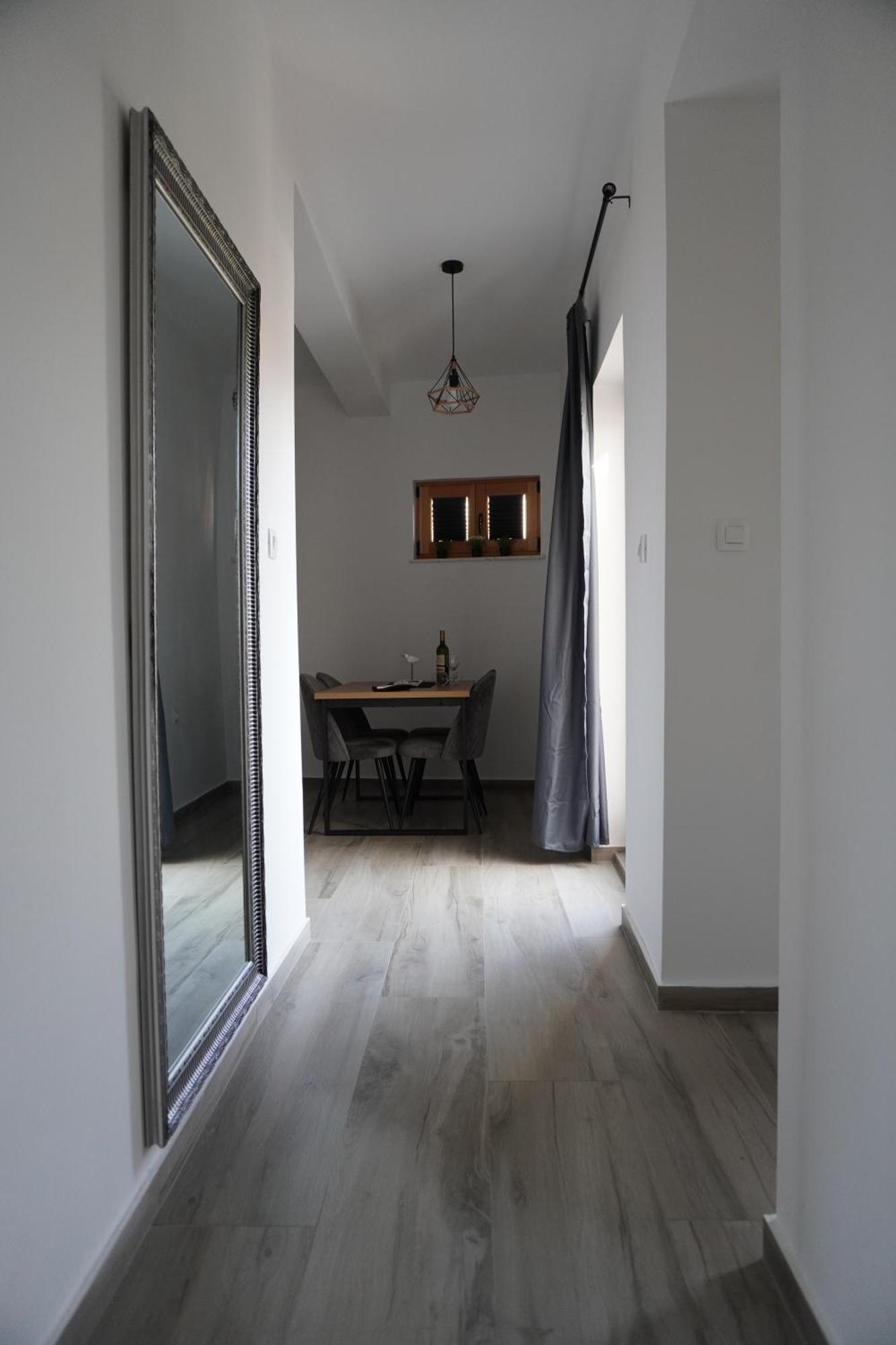 Fjaka Apartments & Rooms Šibenik Екстериор снимка